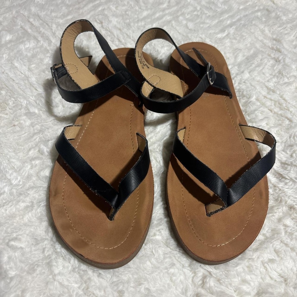 Soda Ankle Strap Sandals Women Size 8.5 Black Faux Leather Thong